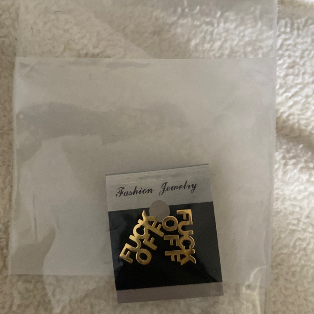 Gold earring Fuck Off - Picture 1 of 4